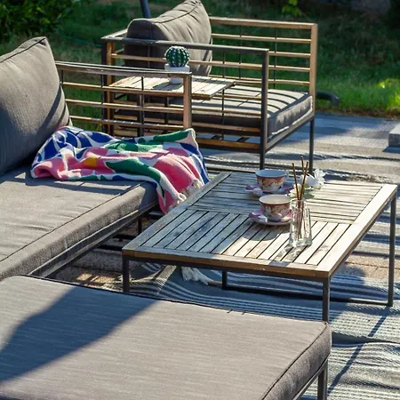 2br Lavender Hideaway House By Nw