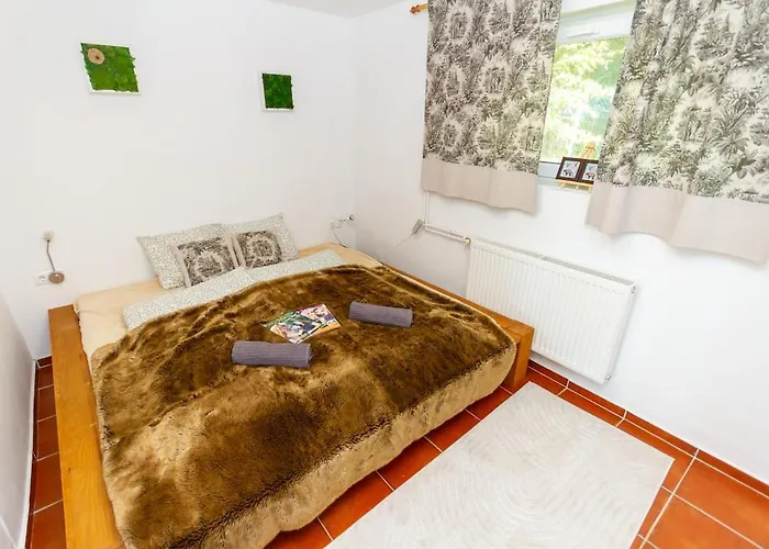 2br Lavender Hideaway House By Nw